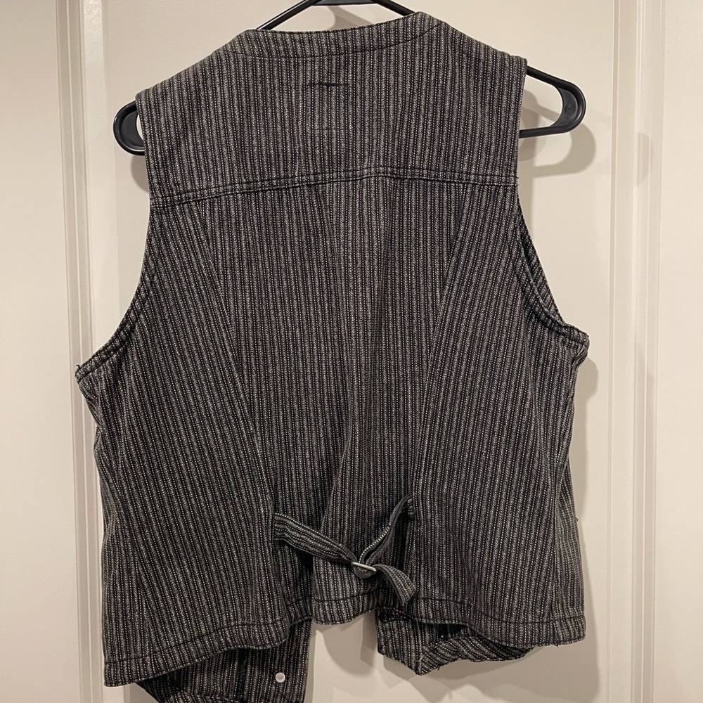 90’s Vintage GAP pinstriped vest L